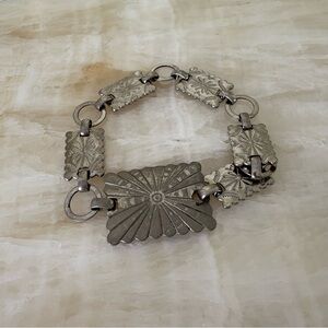 Vintage 70s silver concho bracelet southwest boho indie